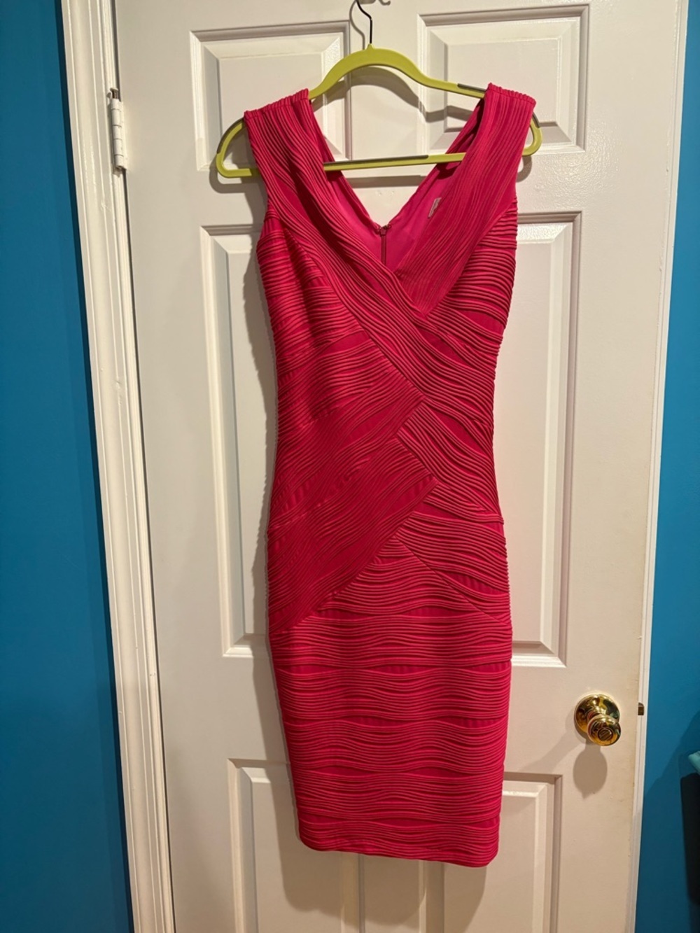 Joseph Ribkoff bodycon knee length midi dress wedding guest sz 6 bright pink